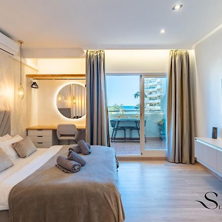 Seaview Beachfront Studio With Aqua Park & Balcony Benalmádena Dış mekan fotoğraf