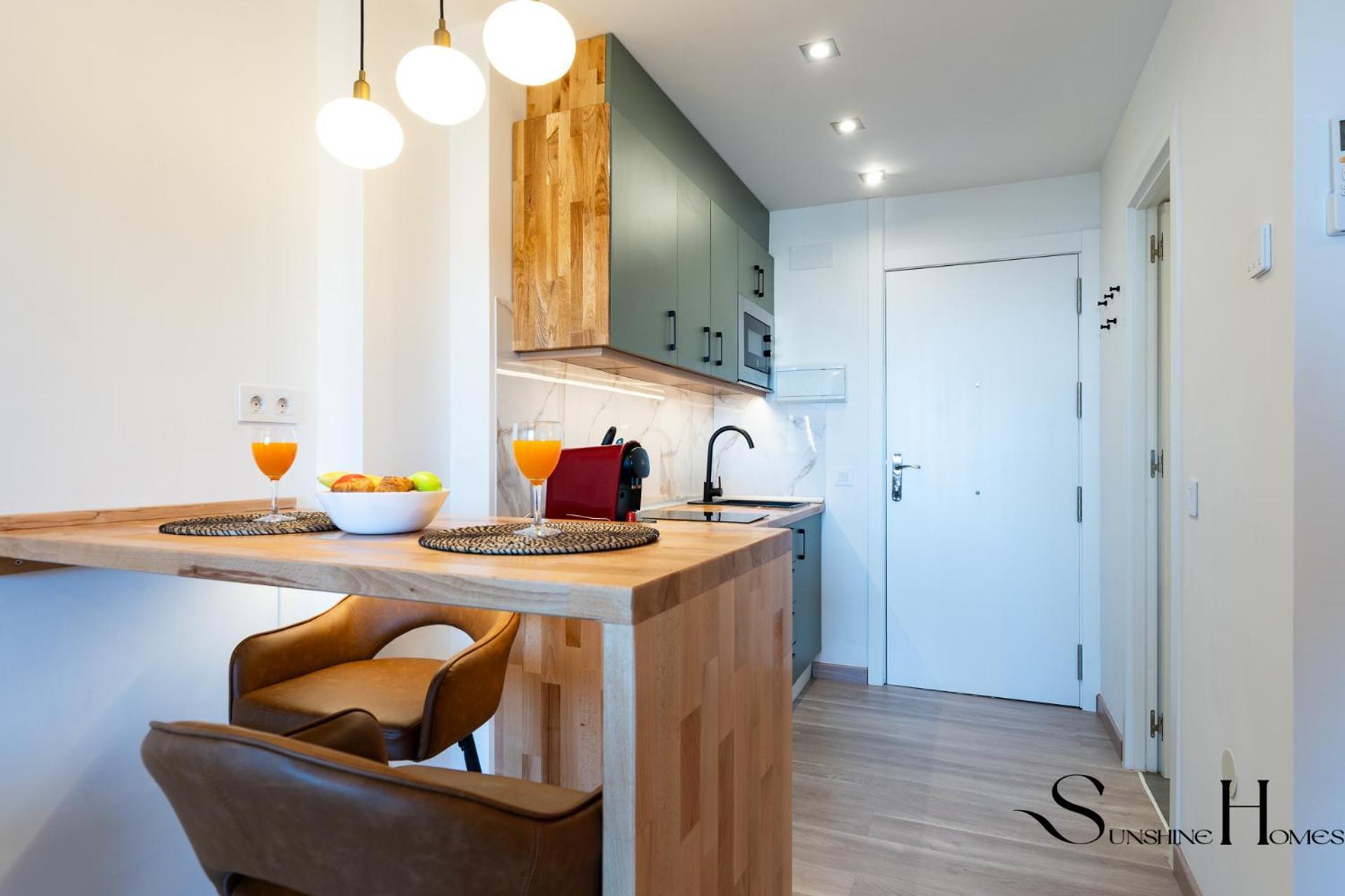 Seaview Beachfront Studio With Aqua Park & Balcony Benalmádena Dış mekan fotoğraf